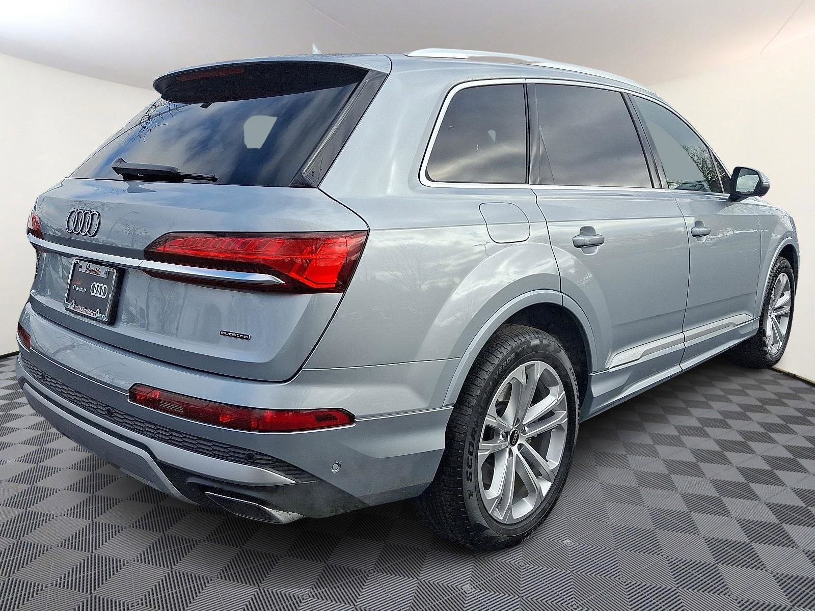 Certified 2025 Audi Q7 Premium Plus w/ Premium Plus Package image 6