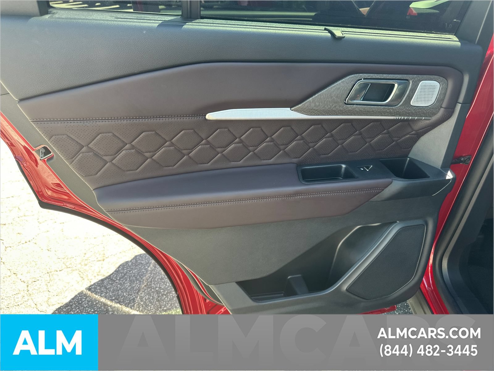 Used 2025 Ford Explorer Platinum w/ Ultimate Package RWD image 14
