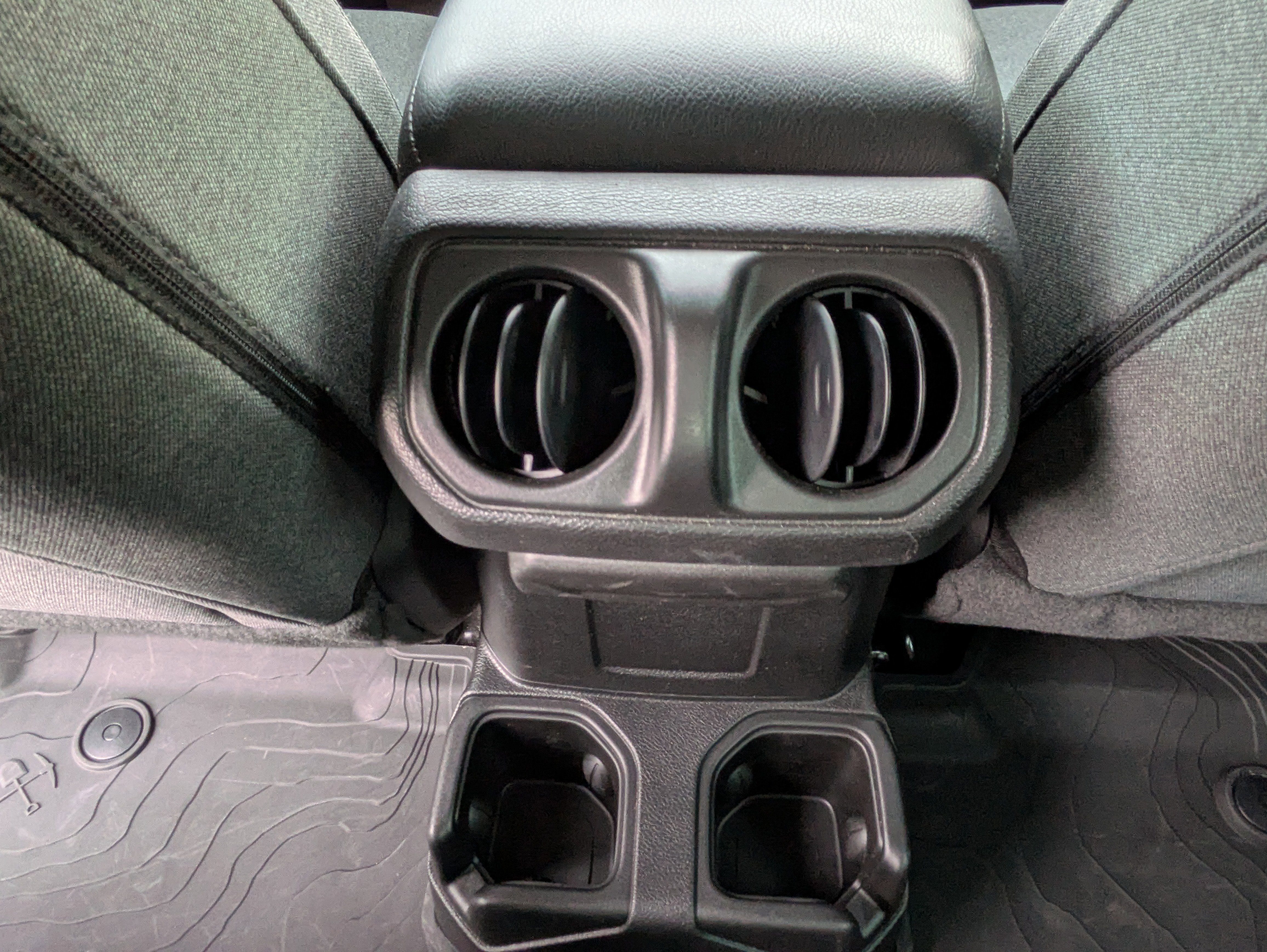 Used 2024 Jeep Gladiator Sport image 19