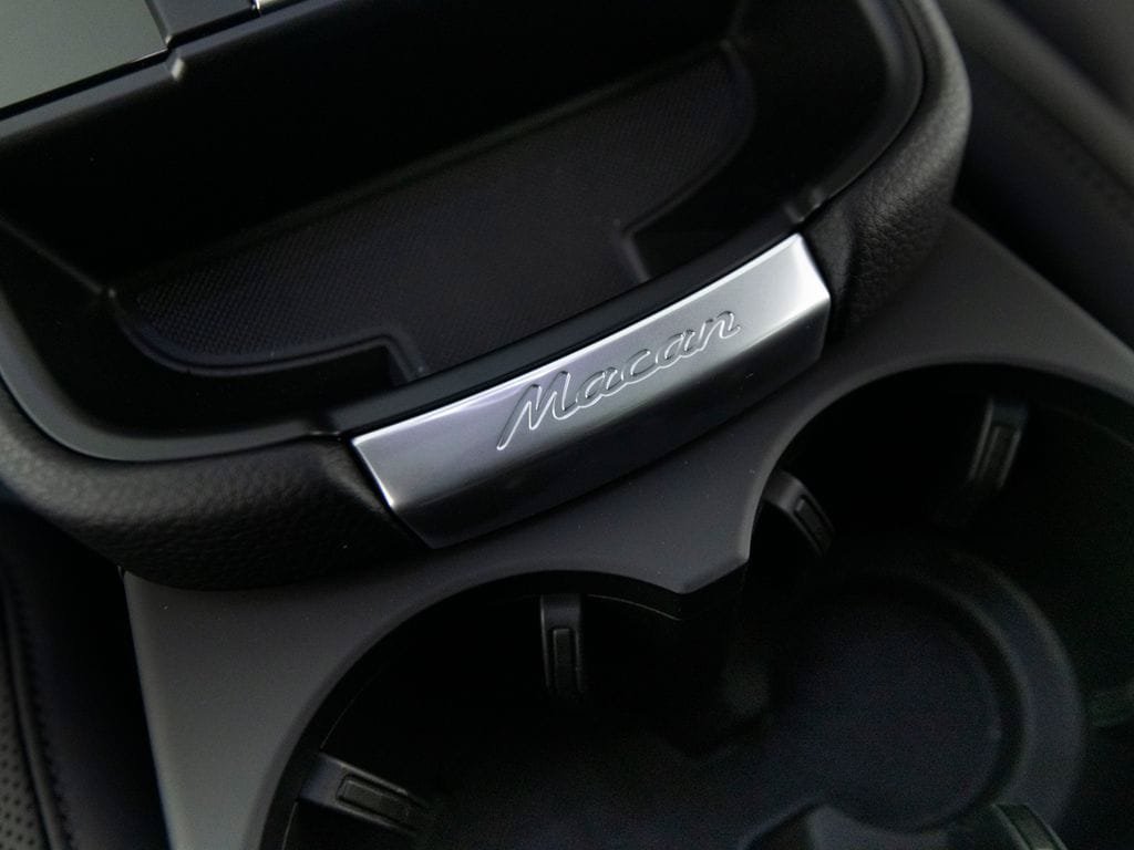 New 2026 Porsche Macan AWD/4WD image 31