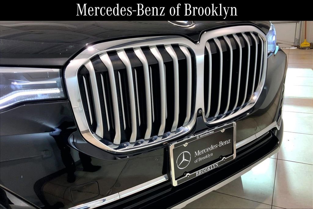 Used 2021 BMW X7 xDrive40i w/ Premium Package 2 image 31