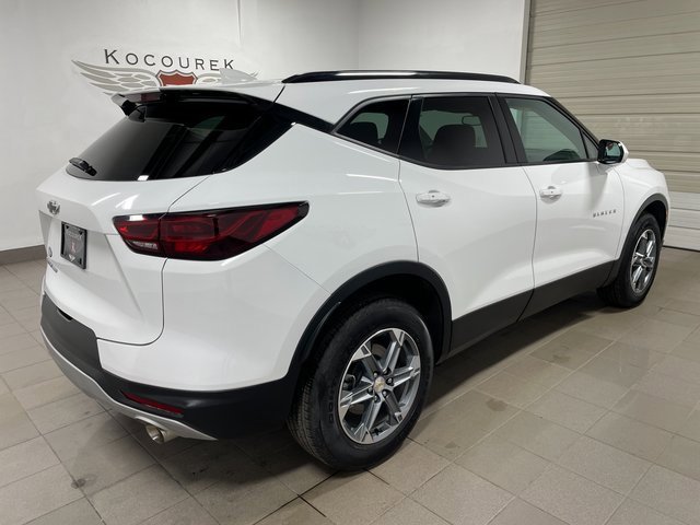 Used 2024 Chevrolet Blazer LT w/ Convenience Package image 6