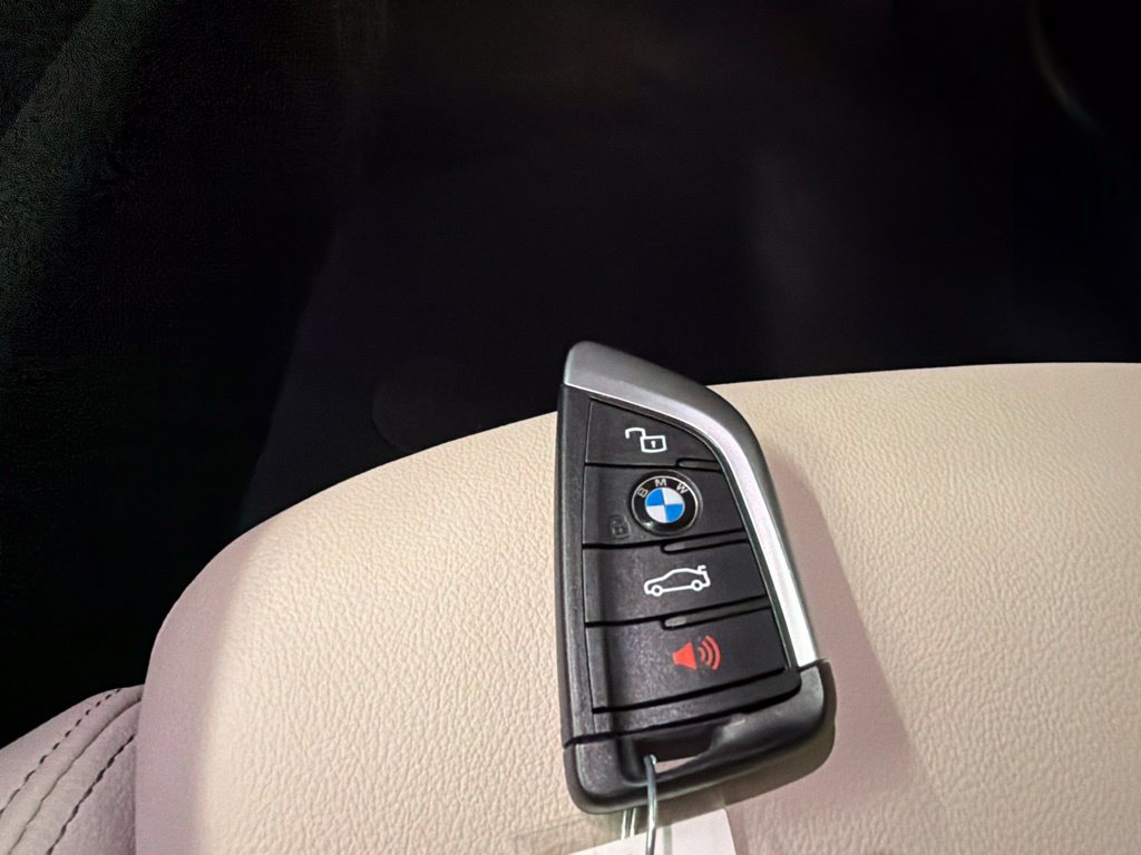 Used 2024 BMW 430i xDrive Convertible w/ Premium Package AWD/4WD image 36