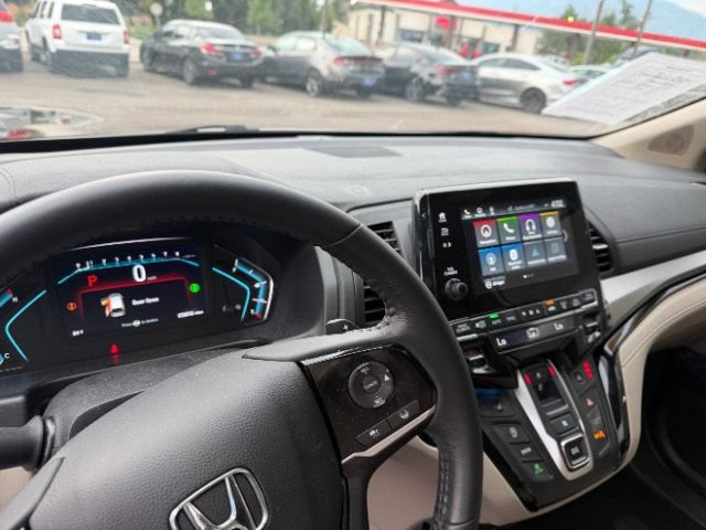 Used 2023 Honda Odyssey Touring image 21
