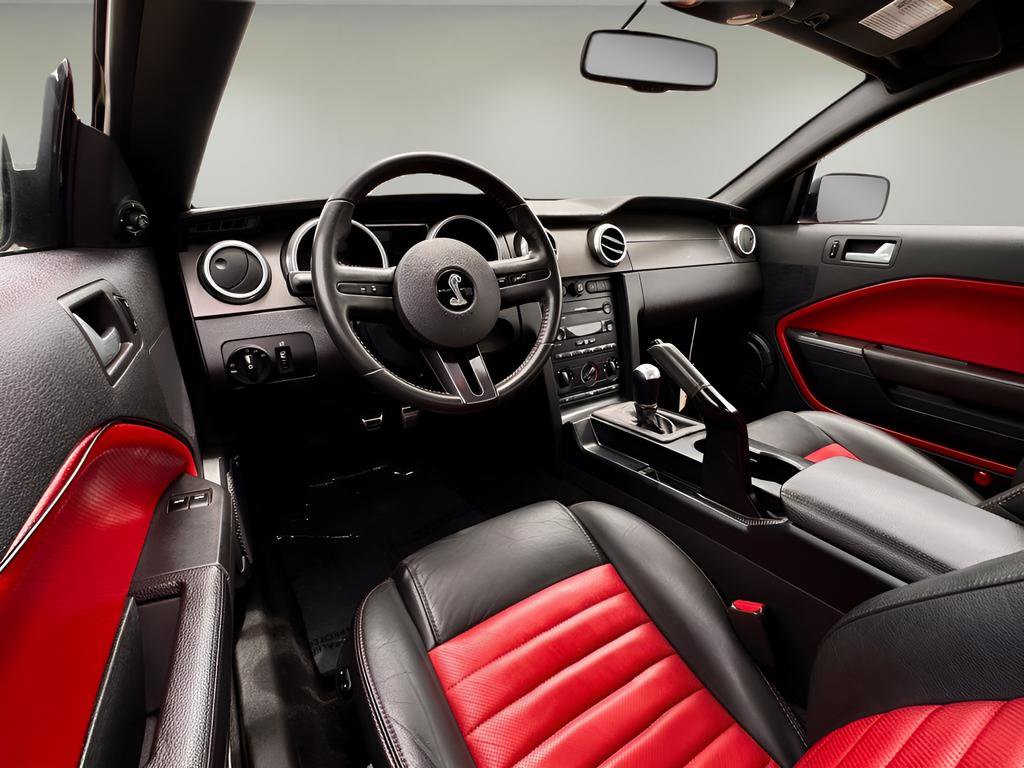 Used 2007 Ford Mustang Shelby GT500 RWD image 14