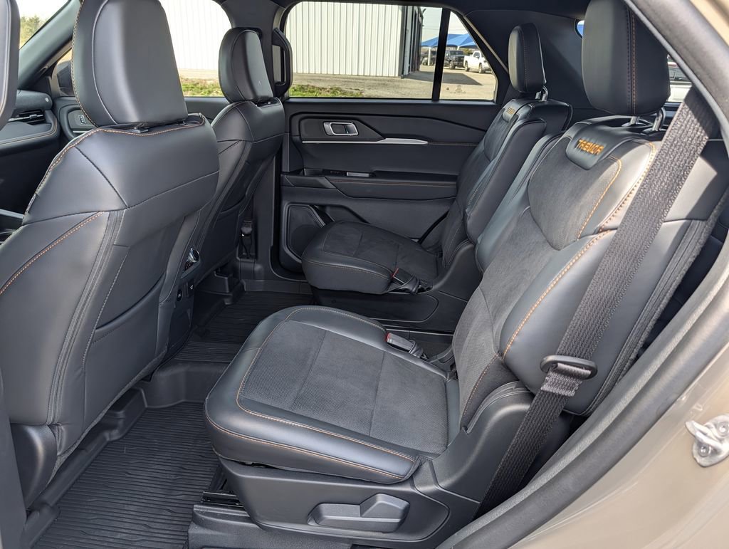 Used 2026 Ford Explorer Tremor w/ Tremor Convenience Package image 27