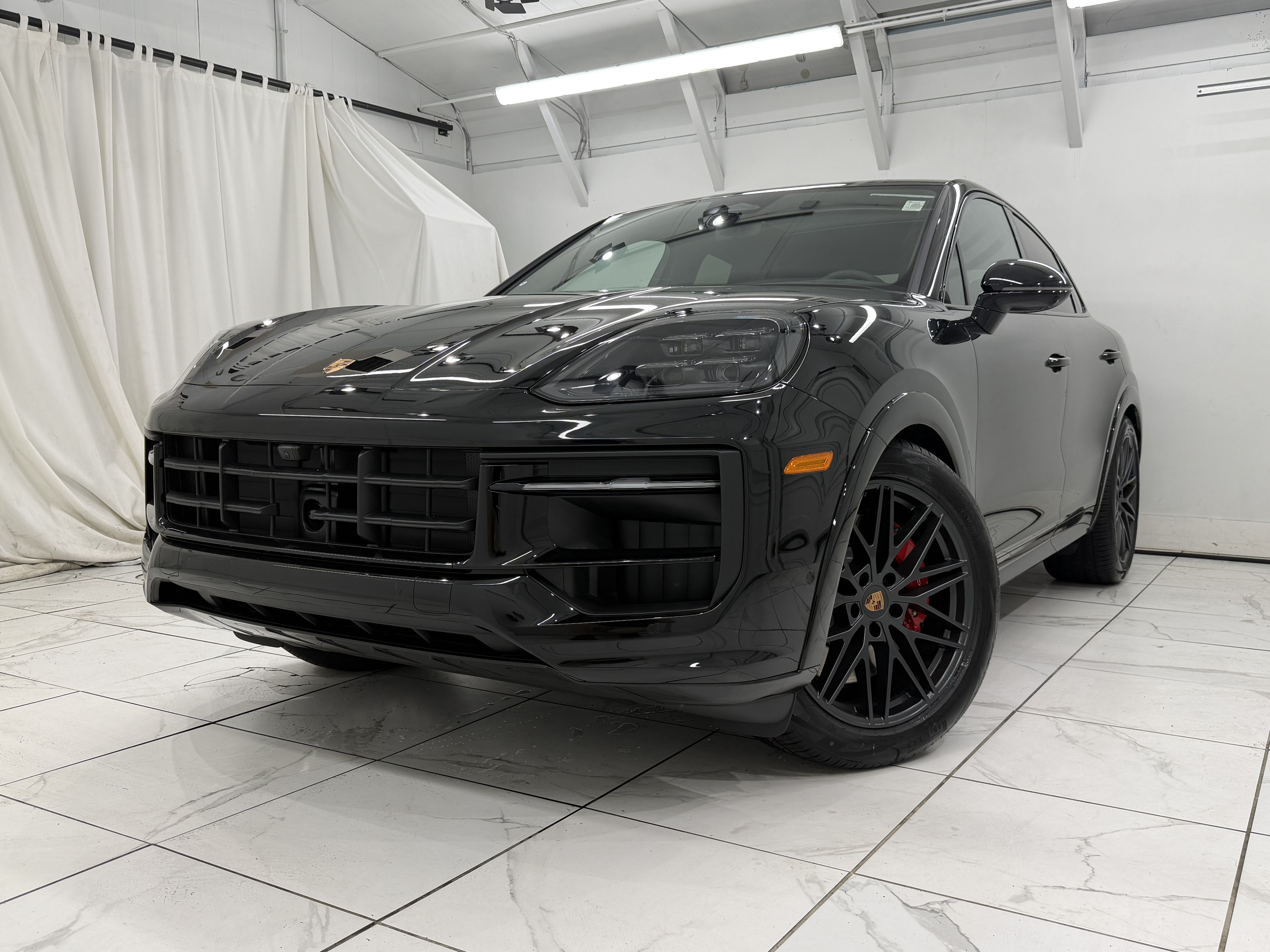 New 2026 Porsche Cayenne GTS AWD/4WD image 8