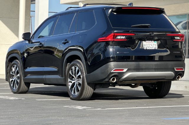 Used 2025 Toyota Grand Highlander AWD Hybrid image 6