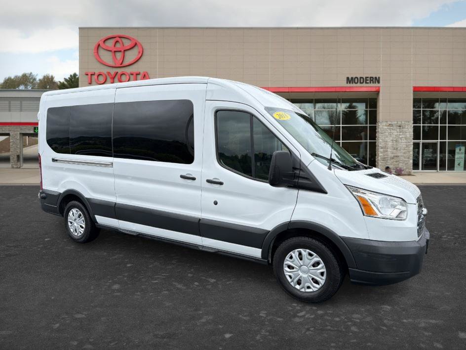 Used 2018 Ford Transit 350 XLT RWD image 3
