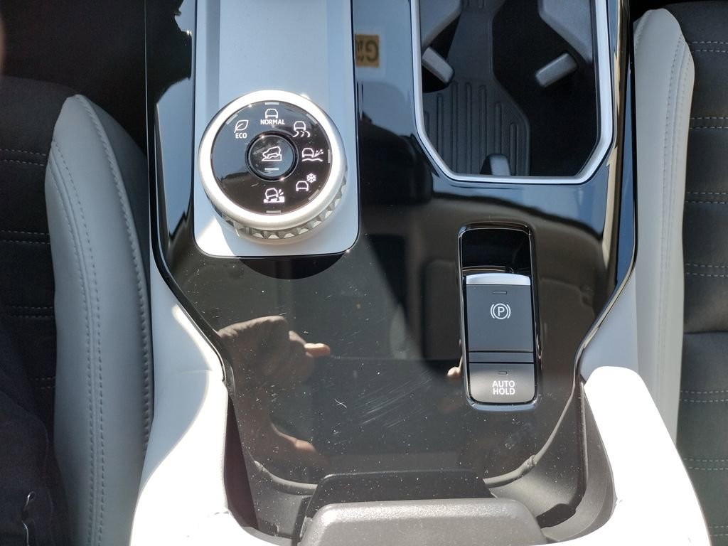 New 2026 Mitsubishi Outlander SE image 27