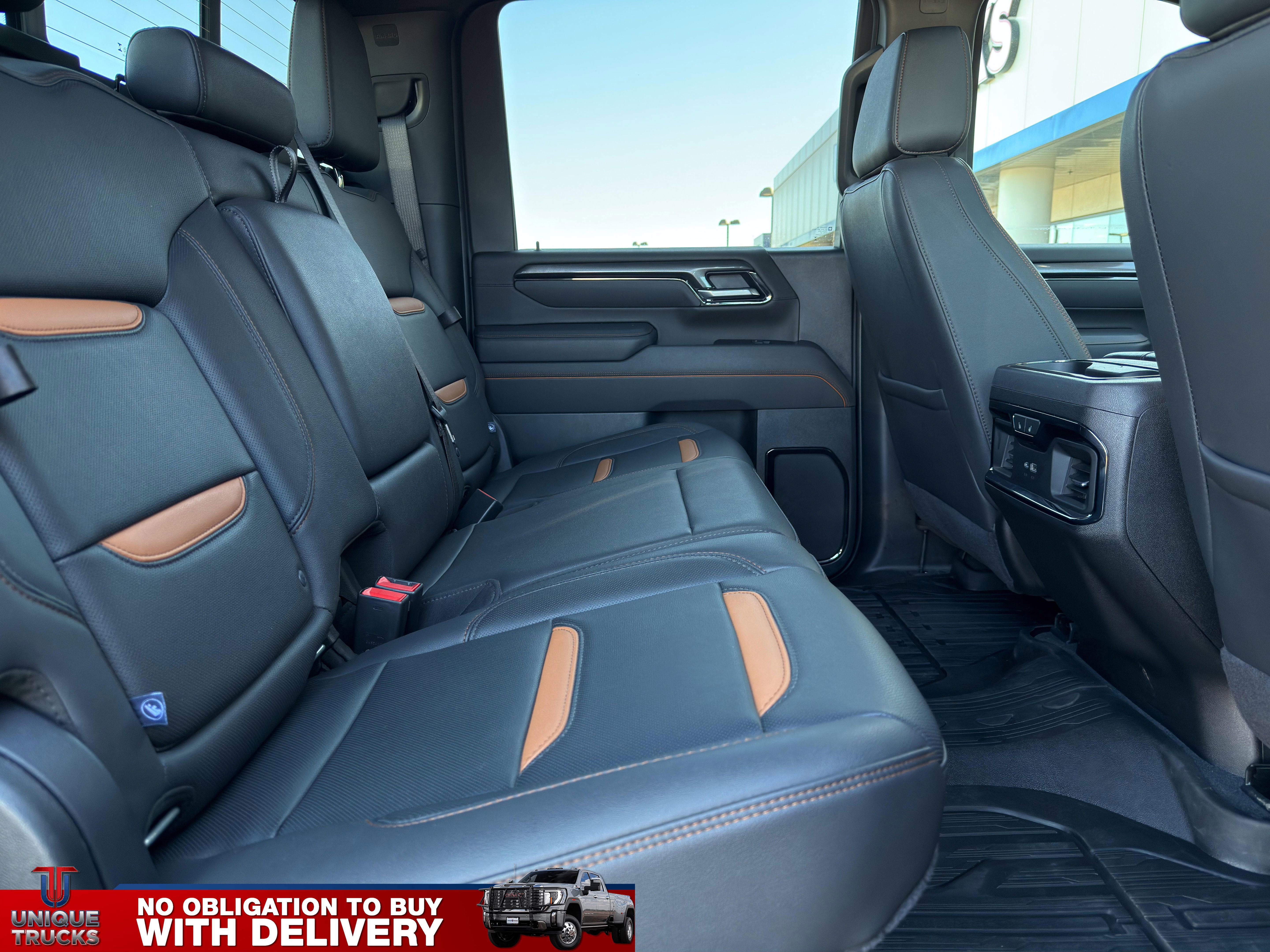 Used 2025 GMC Sierra 3500 AT4 w/ Technology Package image 27