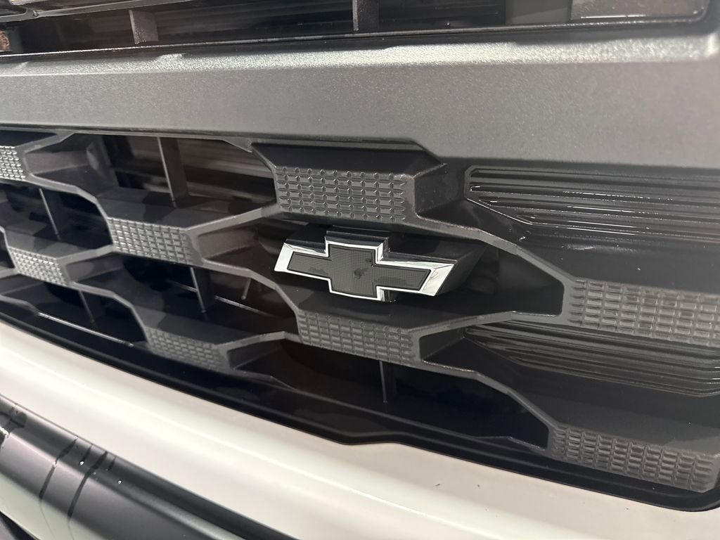 New 2025 Chevrolet Silverado 1500 W/T w/ WT Value Package AWD/4WD image 47