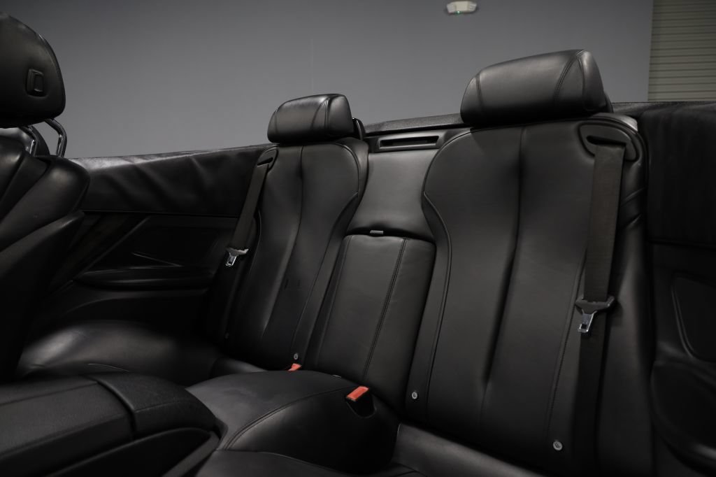 Used 2013 BMW 650i Convertible RWD image 17