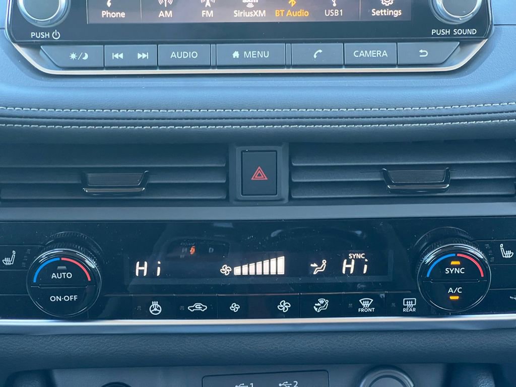 New 2026 Nissan Rogue SV image 4