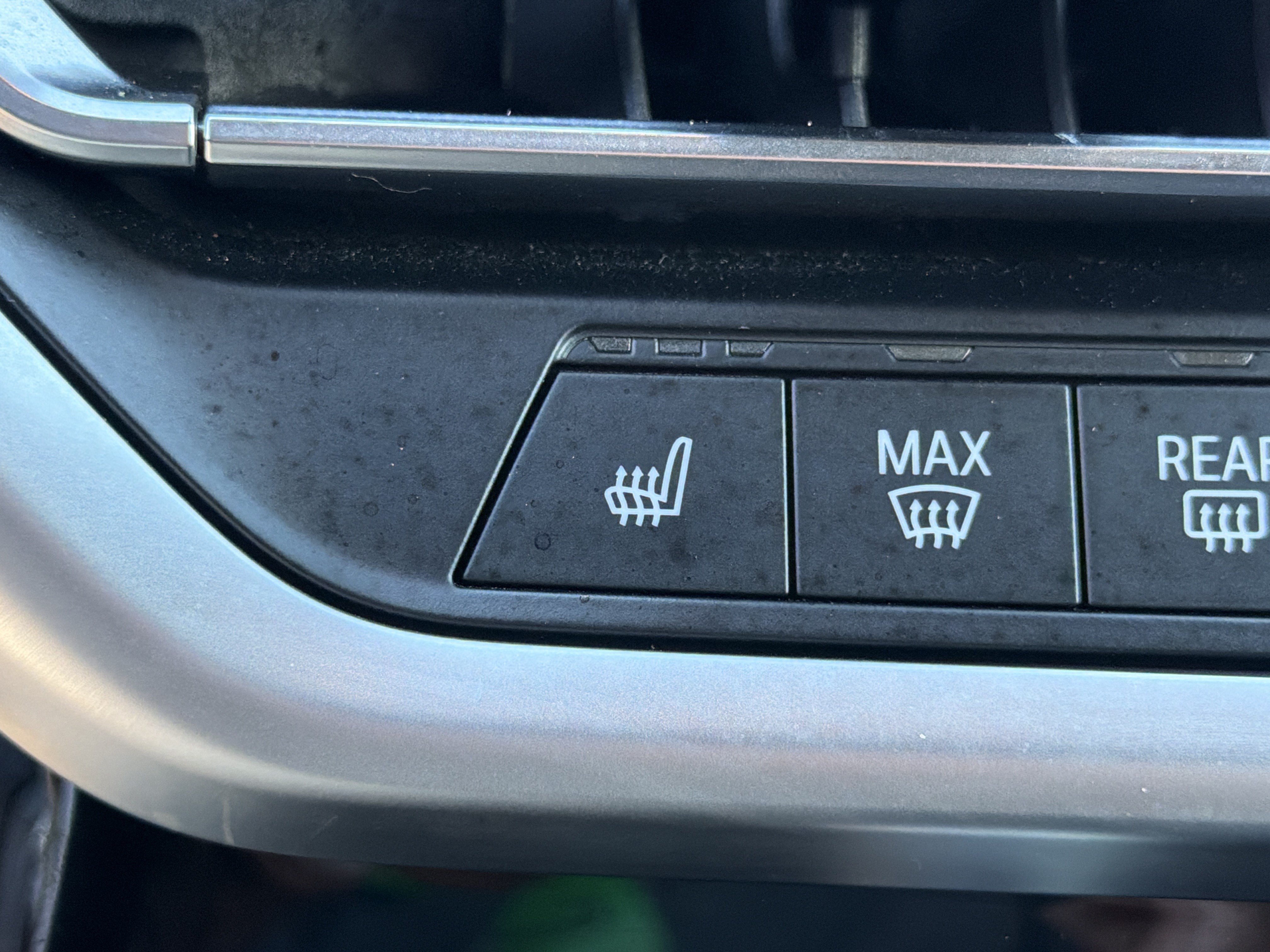 Used 2022 BMW X3 sDrive30i w/ Convenience Package RWD image 25