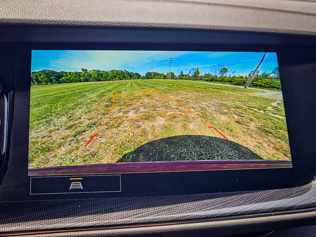 Used 2023 Buick Envision Essence AWD/4WD image 24