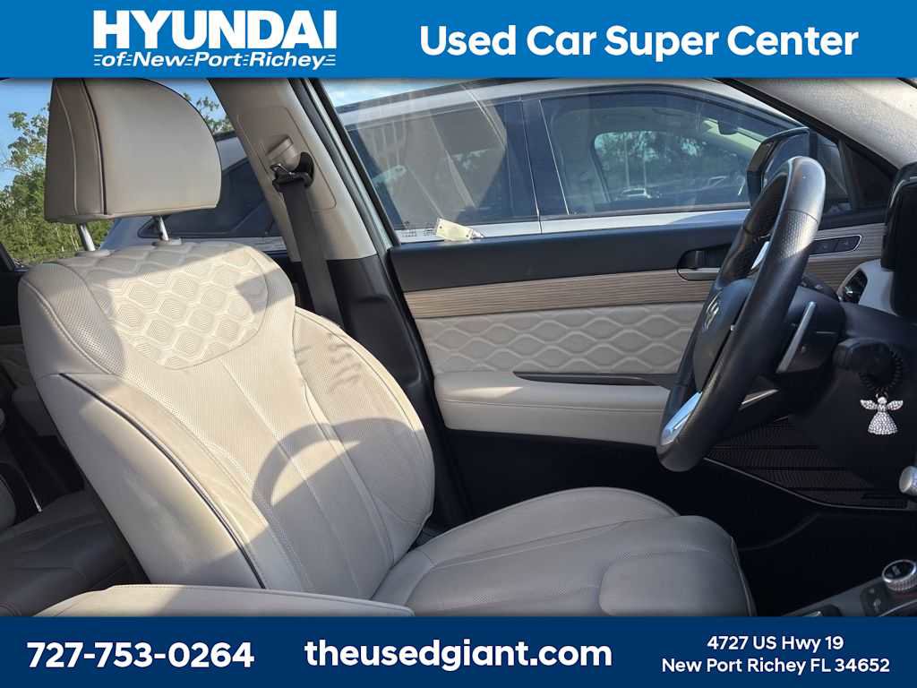 Used 2022 Hyundai Palisade Calligraphy image 7