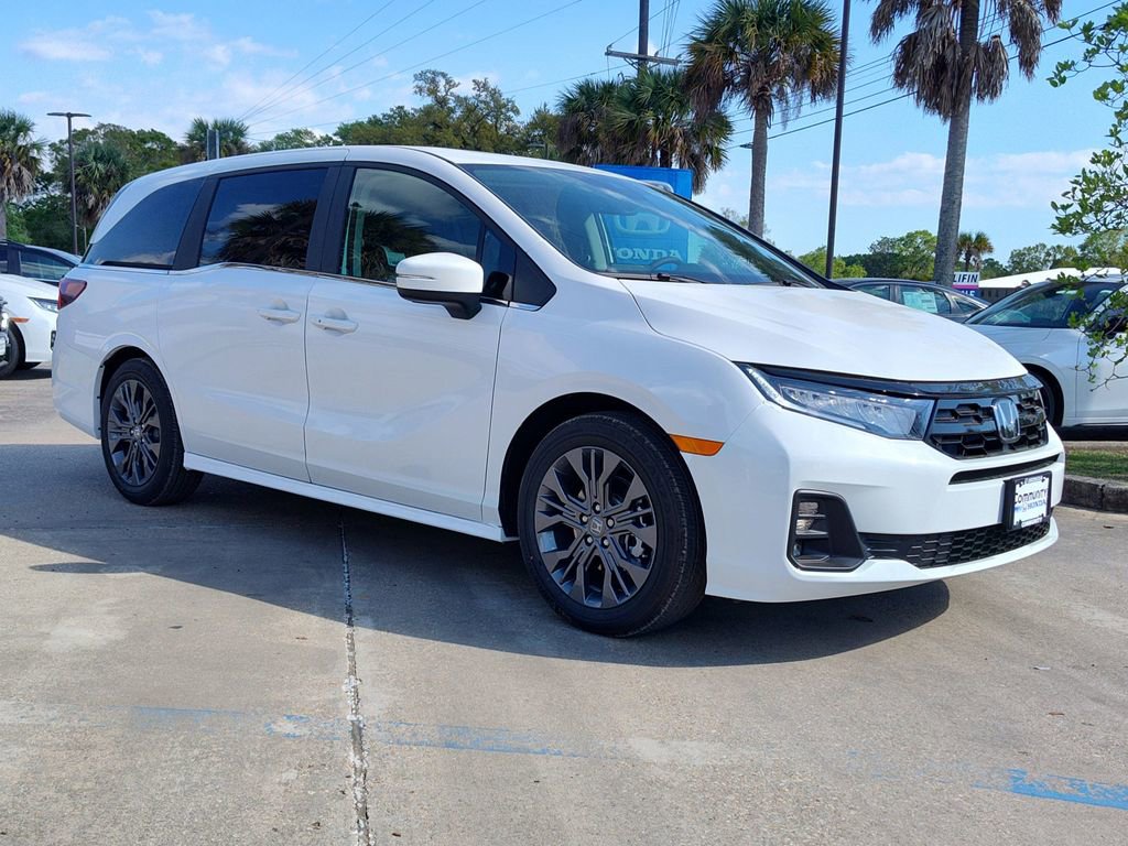 New 2026 Honda Odyssey Touring image 6