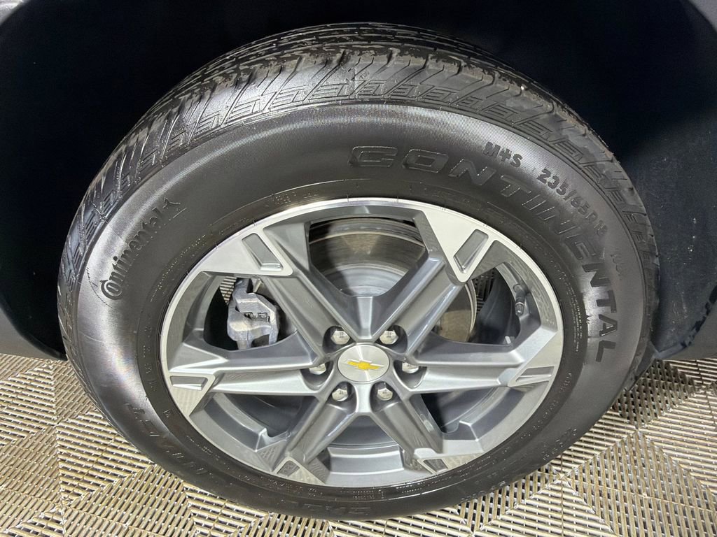 Used 2023 Chevrolet Blazer LT image 17