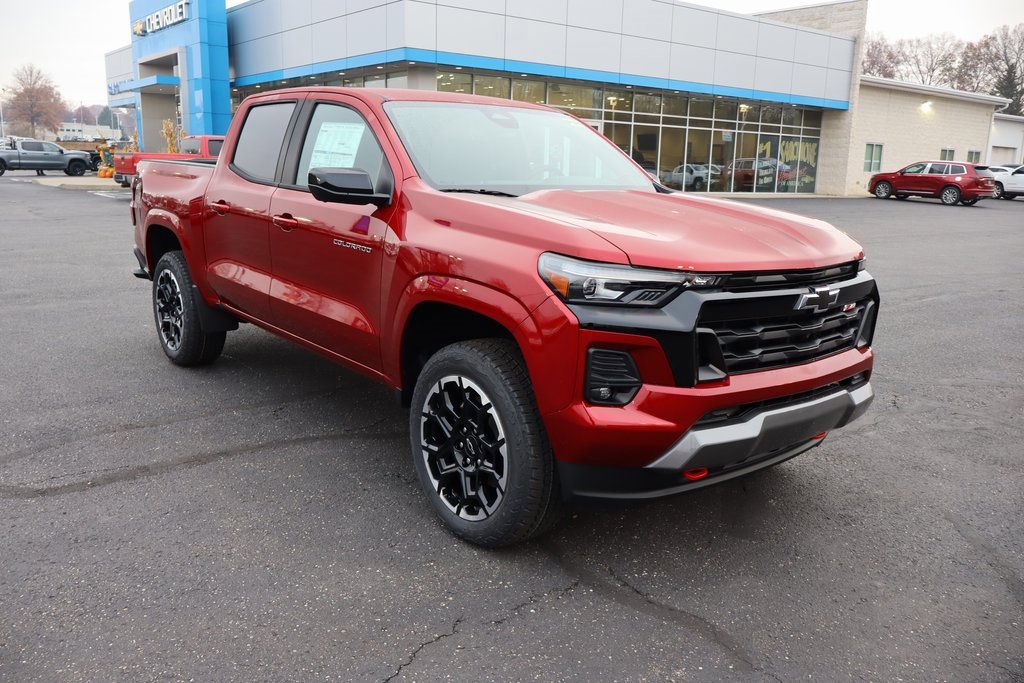 New 2026 Chevrolet Colorado Z71 w/ Technology Package image 2