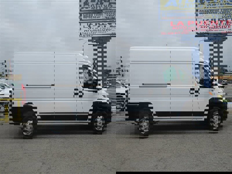 Used 2023 RAM ProMaster 2500 image 2