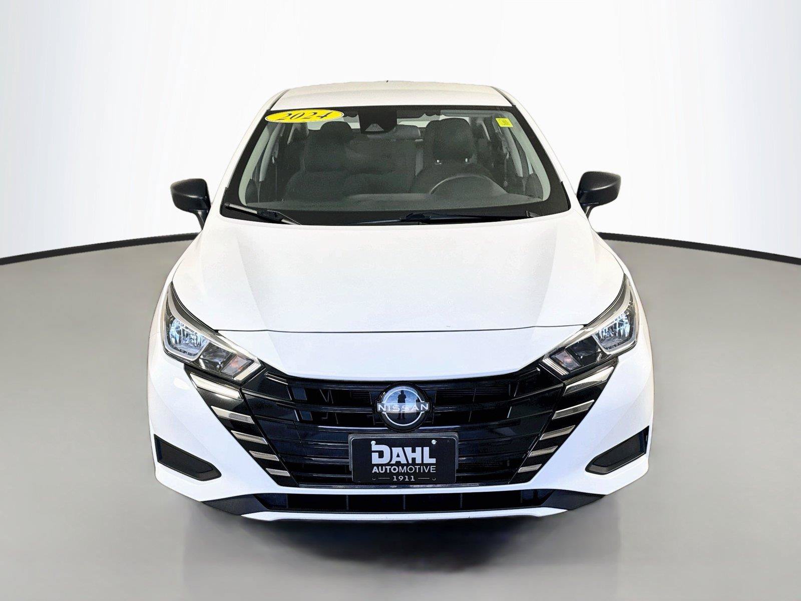 Used 2024 Nissan Versa S w/ Trunk Package FWD image 3