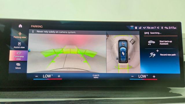 Used 2023 BMW X7 M60i w/ Executive Package image 50