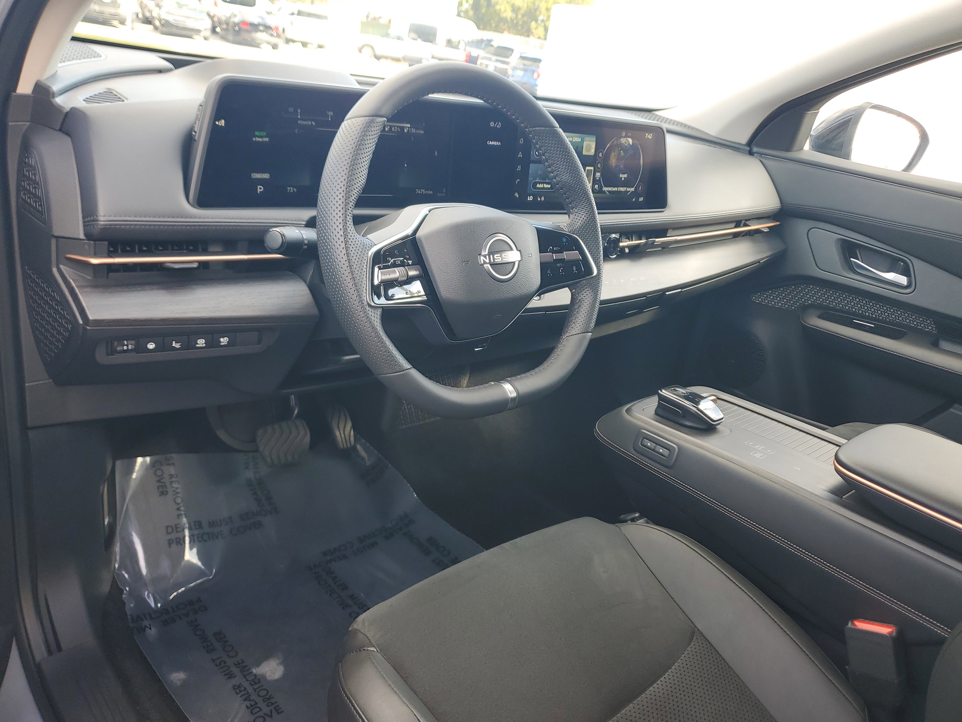 Certified 2025 Nissan Ariya FWD image 9