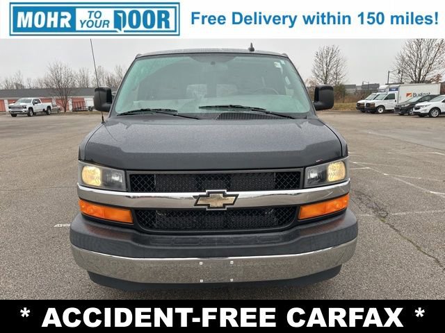 Used 2017 Chevrolet Express 3500 LT w/ LT Preferred Equipment Group image 2