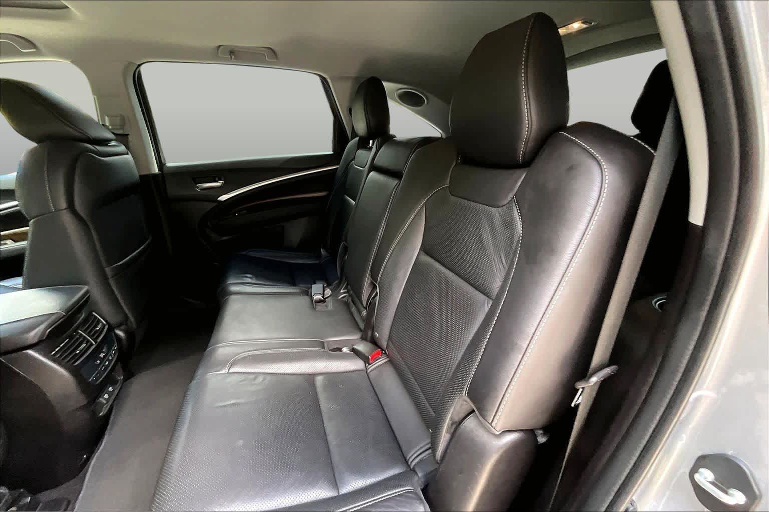 Used 2020 Acura MDX w/ Technology Package AWD/4WD image 21