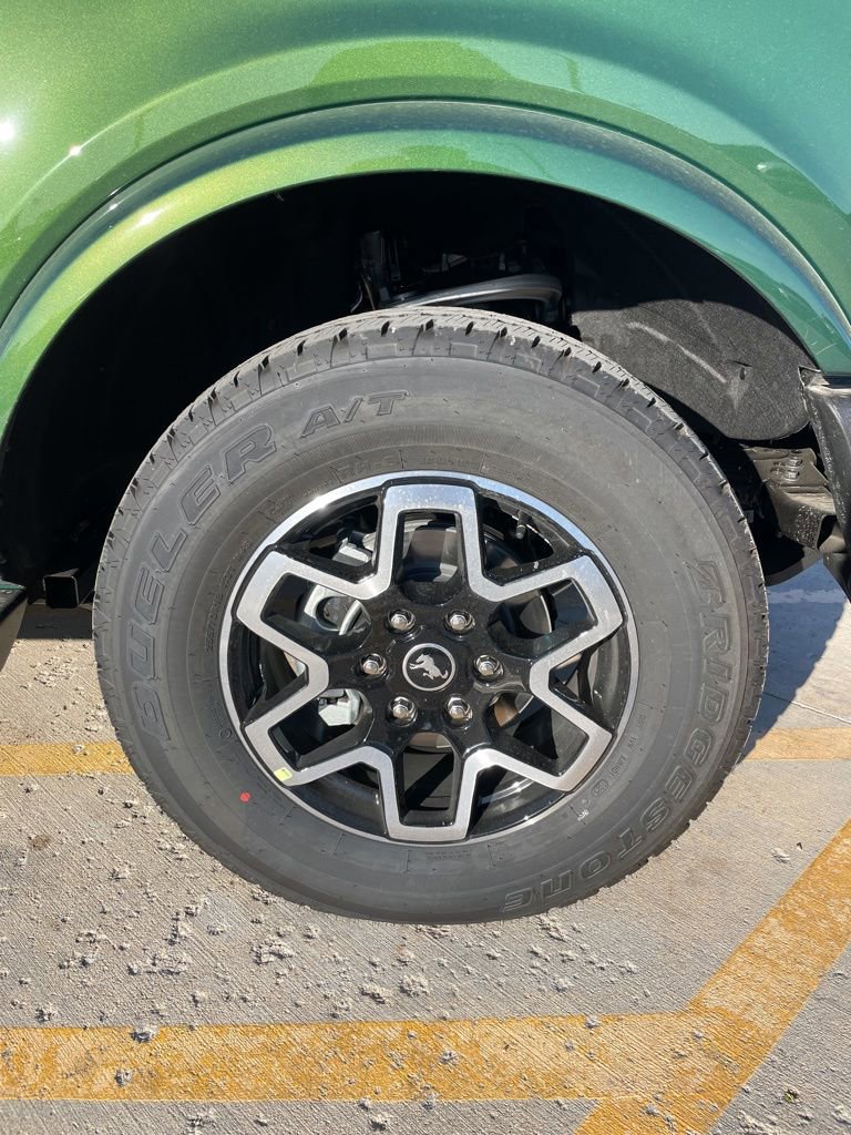 New 2025 Ford Bronco Outer Banks image 27