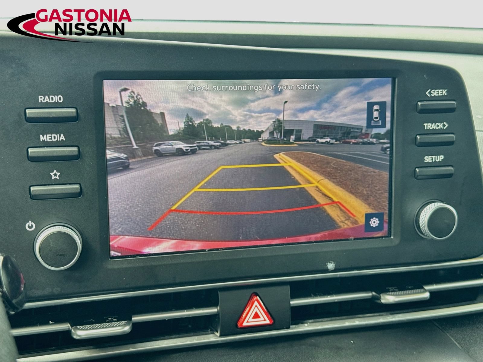 Used 2023 Hyundai Elantra SEL FWD image 17