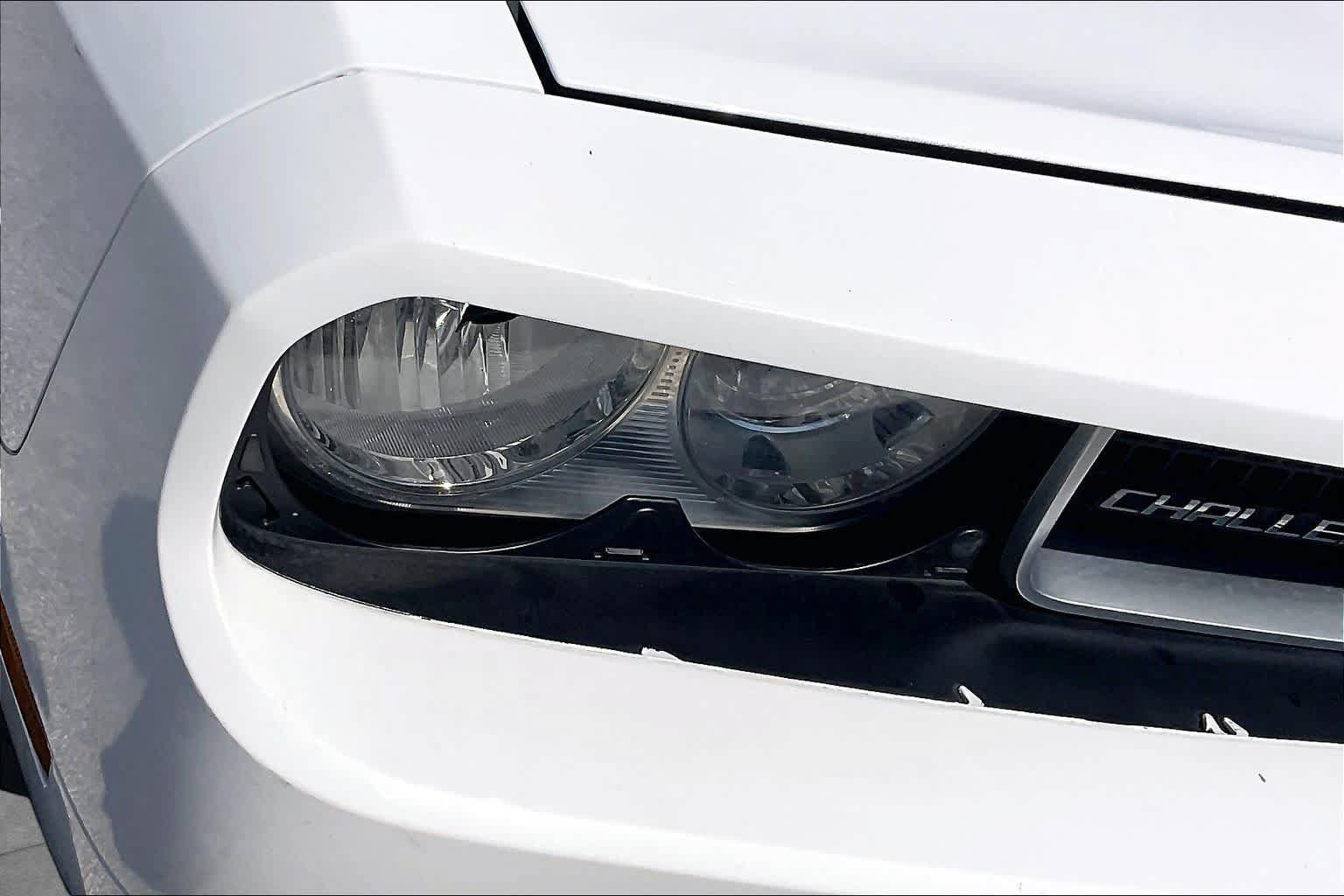 Used 2013 Dodge Challenger SXT RWD image 22