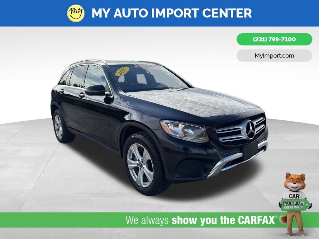 Used 2017 Mercedes-Benz GLC 300 4MATIC image 1