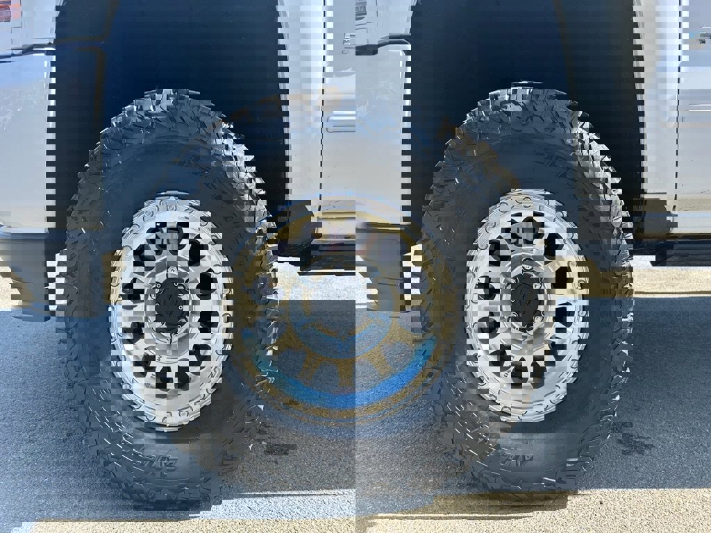 Used 2018 Chevrolet Silverado 1500 LT w/ All Star Edition image 10