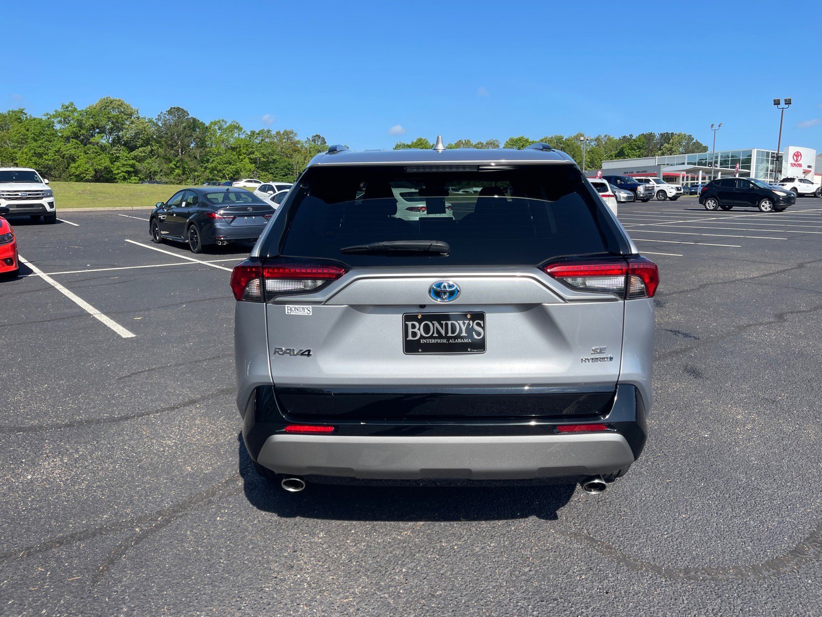 Used 2024 Toyota RAV4 SE AWD/4WD image 15