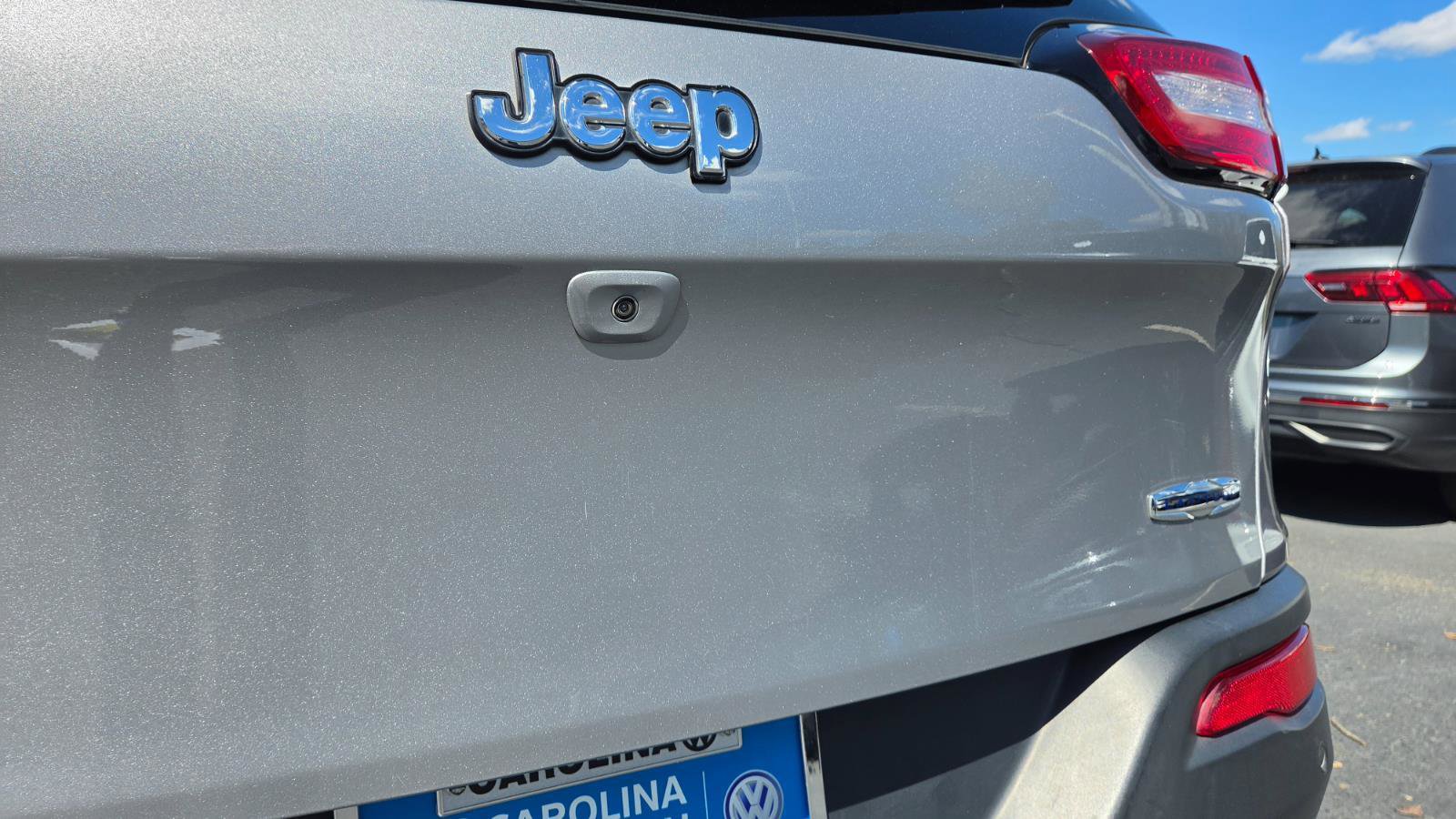 Used 2017 Jeep Cherokee Latitude w/ Safety/Convenience Group image 54