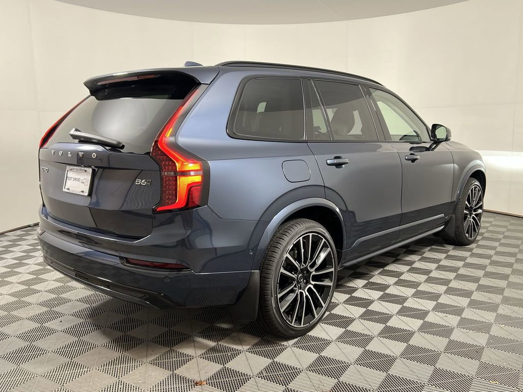 New 2026 Volvo XC90 B6 Ultra w/ Lounge Package image 8