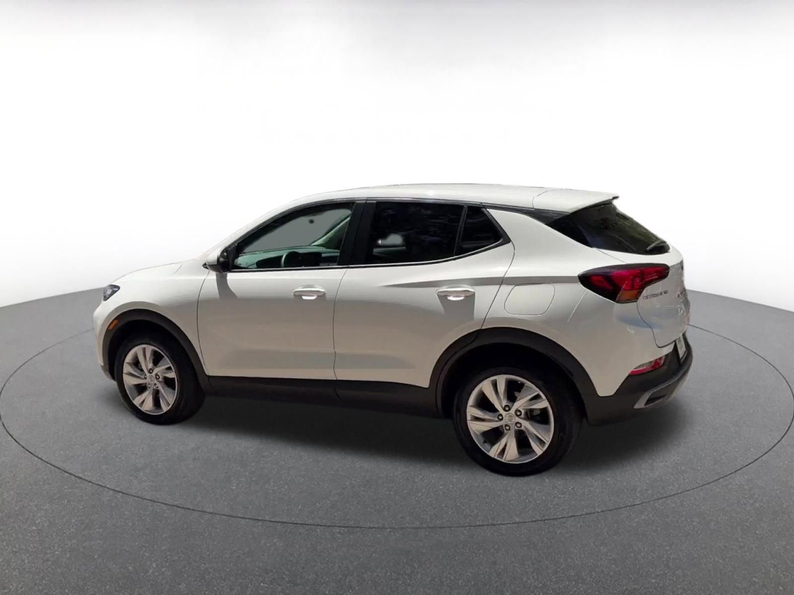 Used 2025 Buick Encore GX Preferred FWD image 10