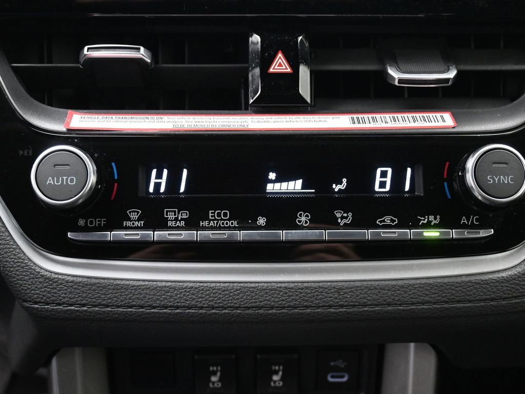 Used 2024 Toyota Corolla Cross XSE w/ Convenience Package image 23