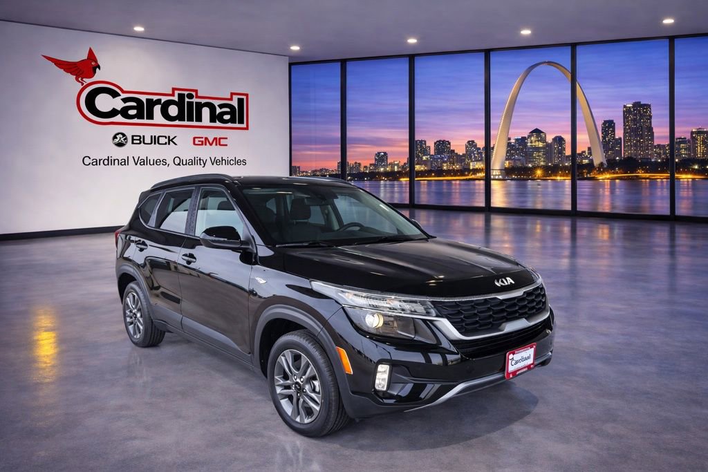 Used 2023 Kia Seltos LX