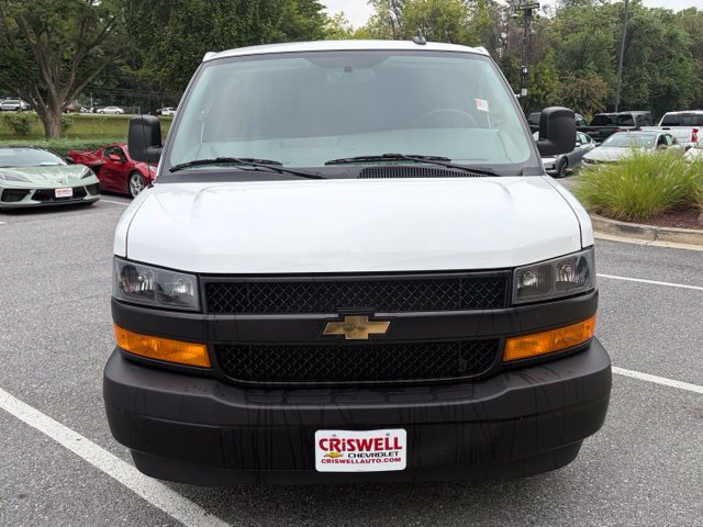 Used 2025 Chevrolet Express 2500 Extended w/ Driver Convenience Package RWD image 12