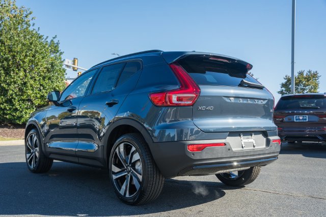 New 2026 Volvo XC40 B5 Ultra w/ Protection Package Premier AWD/4WD image 6