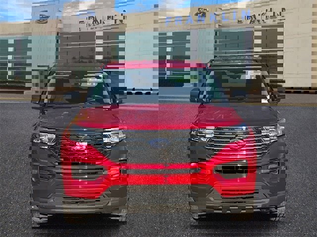 Certified 2022 Ford Explorer XLT w/ Class IV Trailer Tow Package image 2