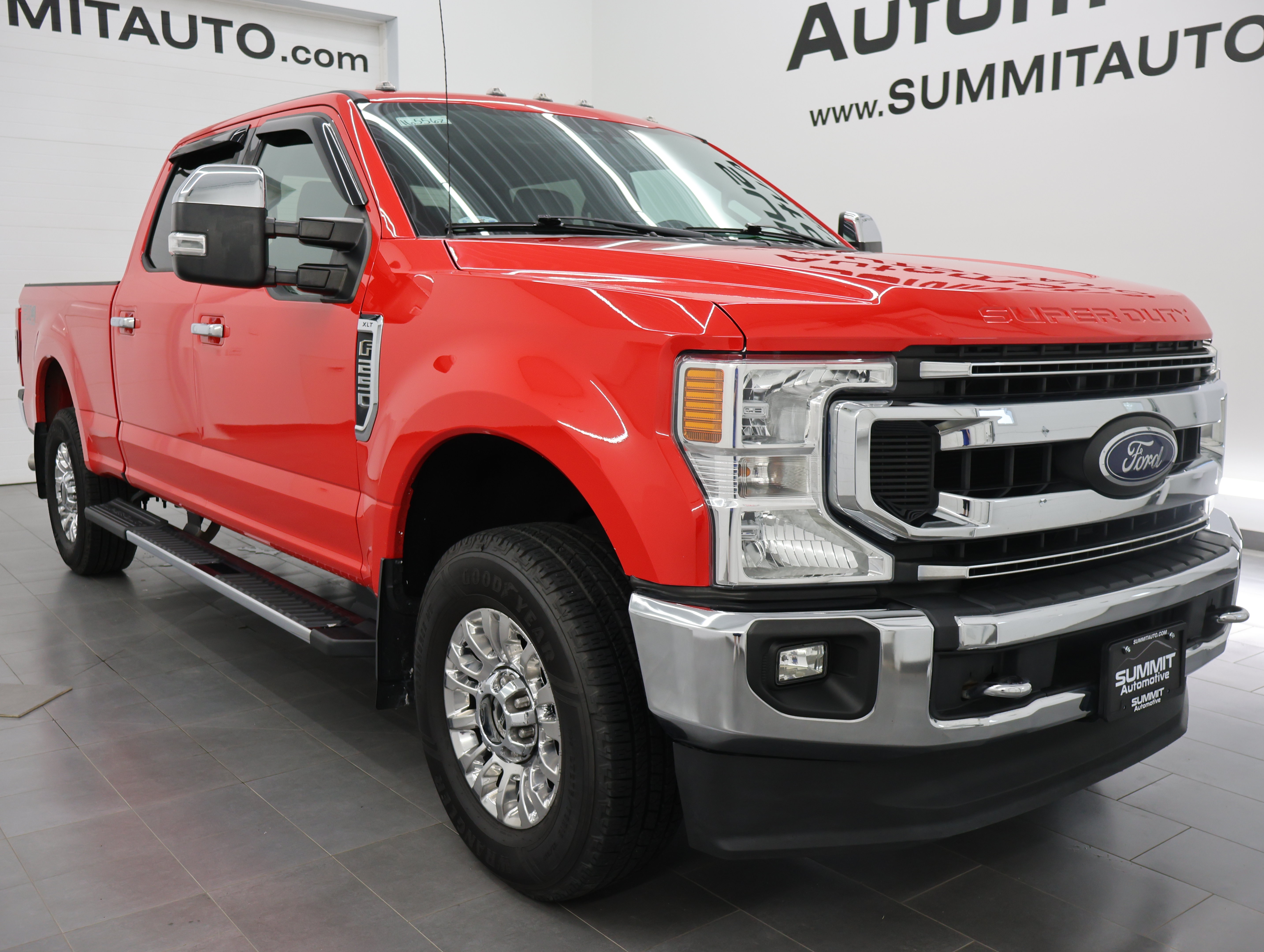 Used 2020 Ford F250 XLT w/ XLT Premium Package AWD/4WD image 2
