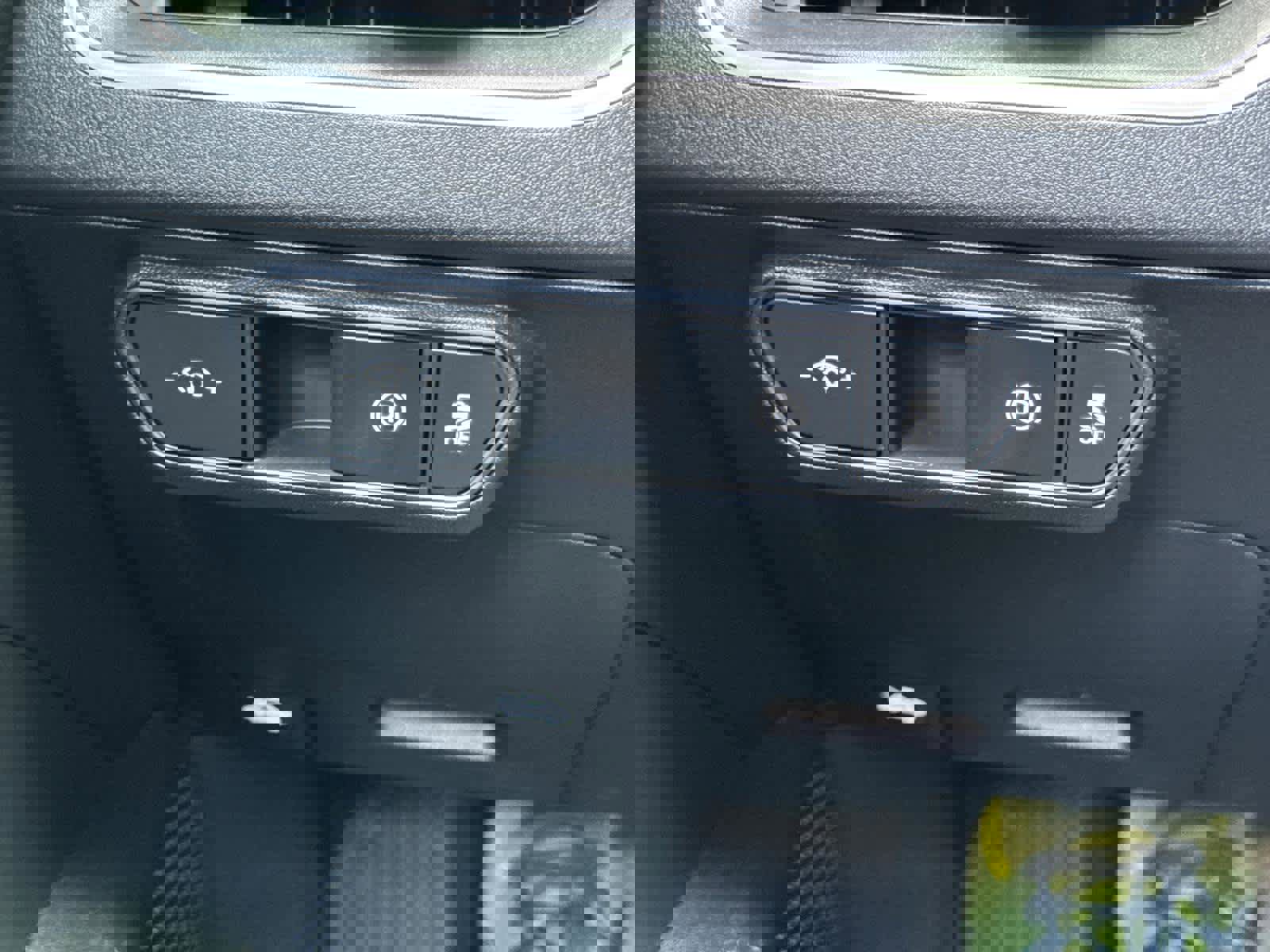 Used 2025 Kia K4 LXS image 23