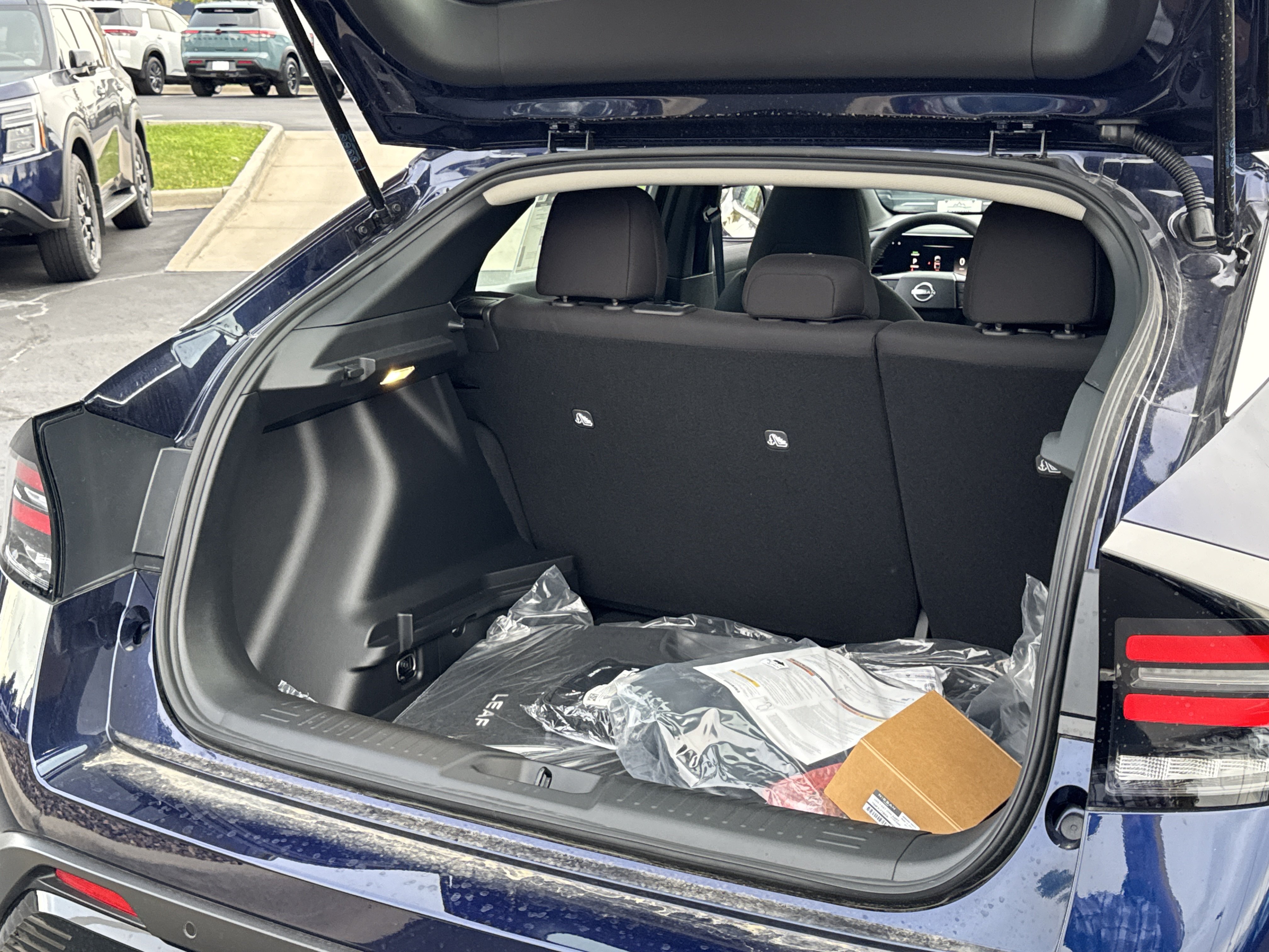 New 2026 Nissan Leaf w/ Floor Mat Package (S+) FWD image 14