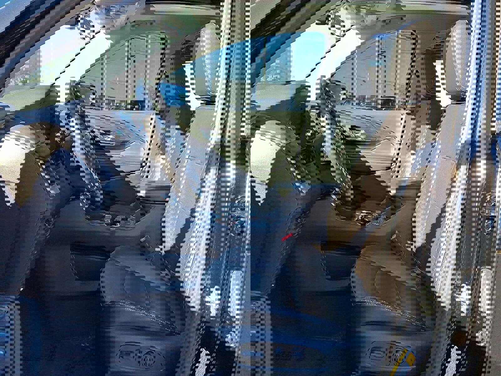 Certified 2023 GMC Terrain SLT w/ Tech Package image 19