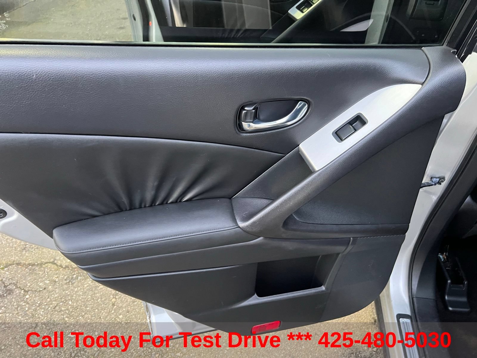 Used 2009 Nissan Murano SL w/ Technology Pkg AWD/4WD image 23