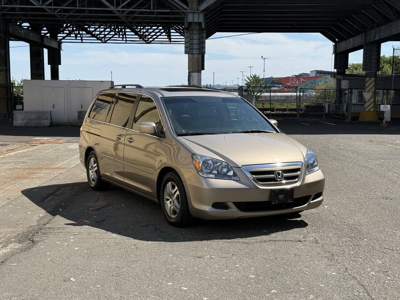 Used 2005 Honda Odyssey EX-L image 54